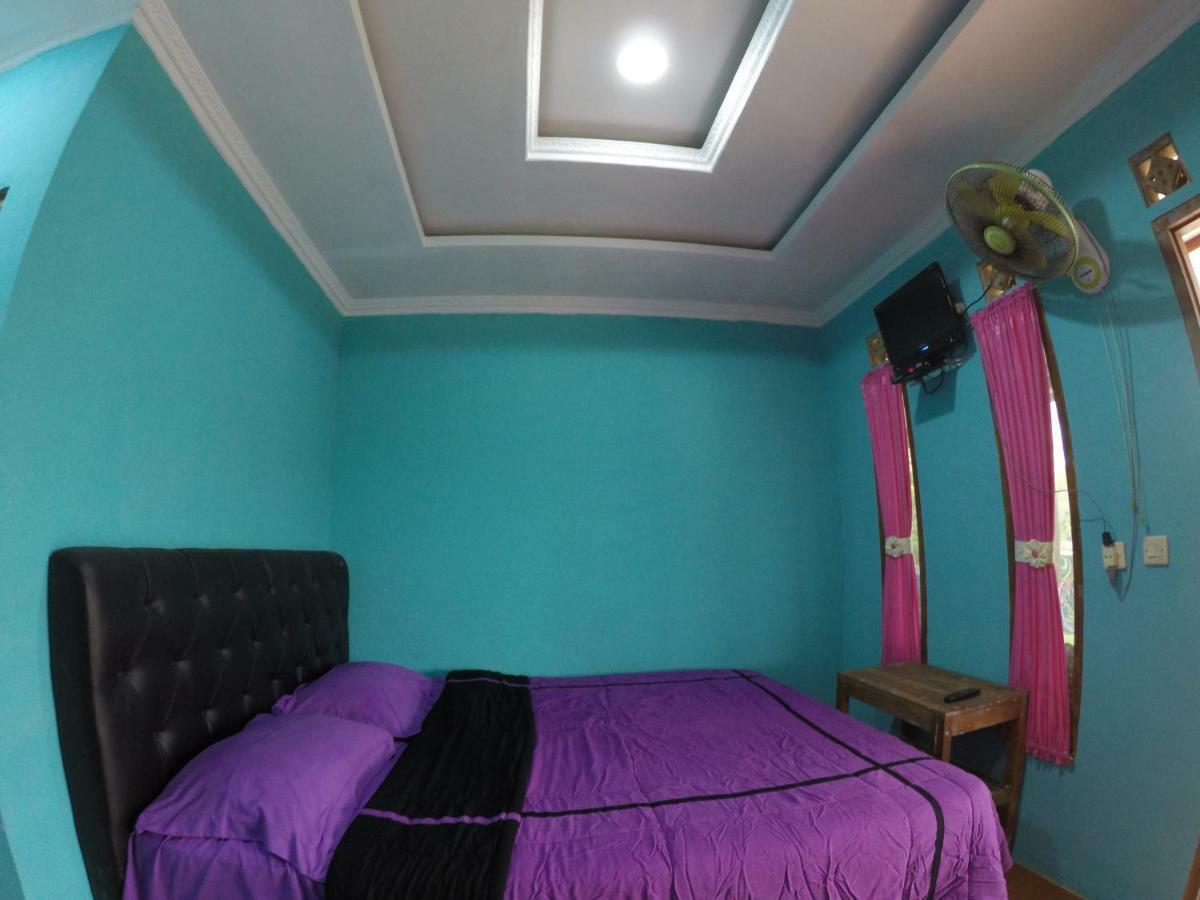 Omah Sundak Homestay Tepus Exteriér fotografie
